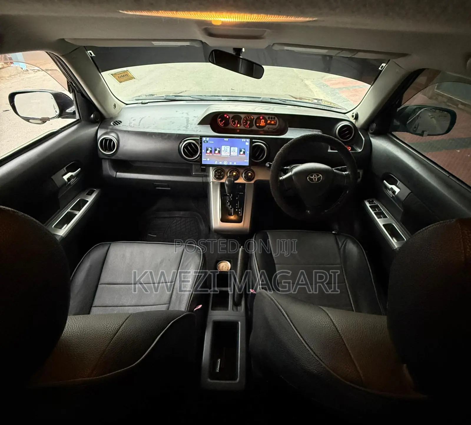 Toyota Corolla Rumion 2010 Black