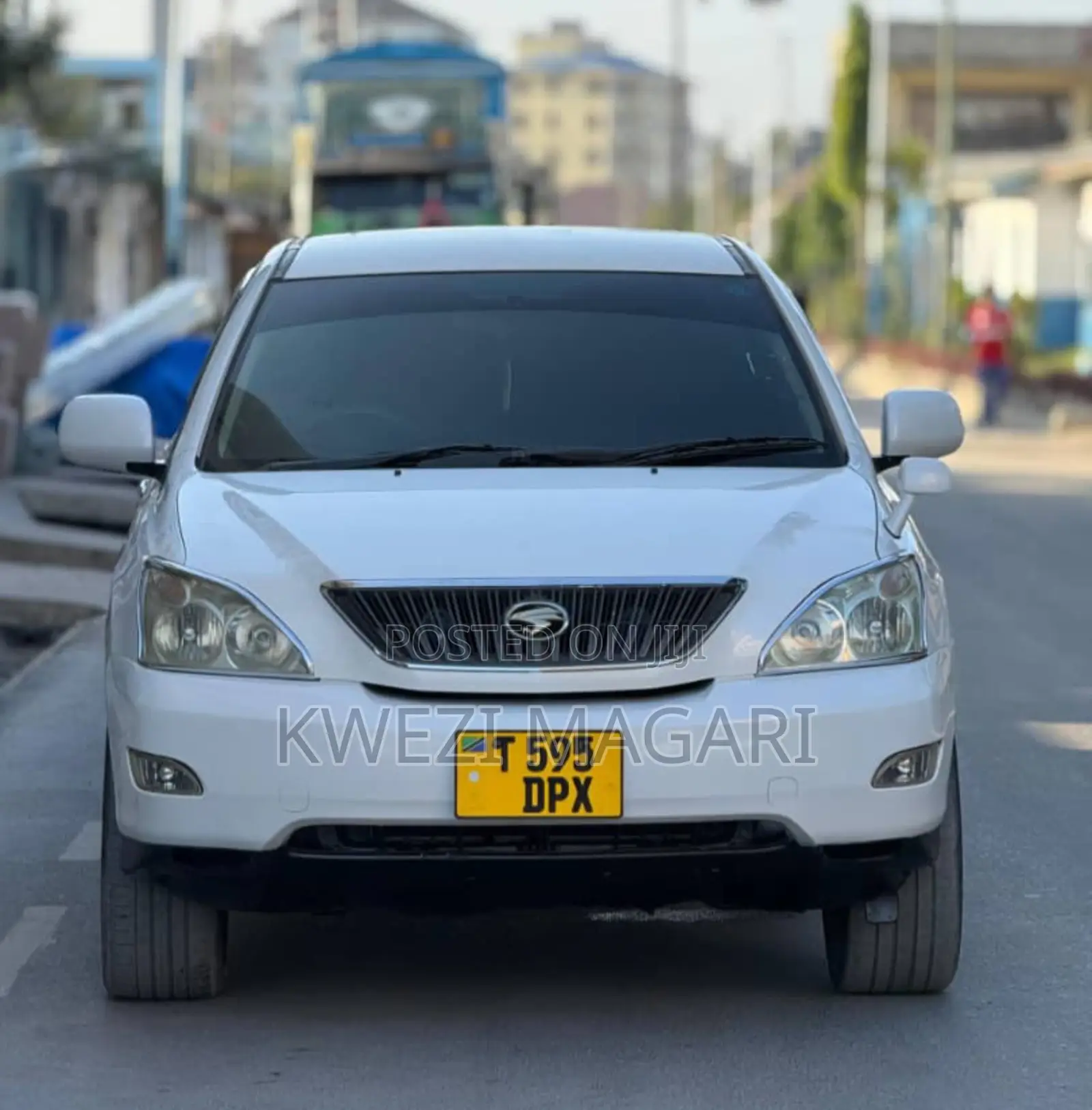 Toyota Harrier 2005 White