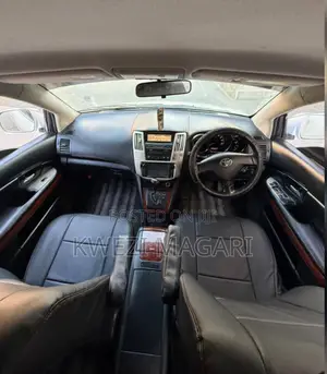 Toyota Harrier 2005 White