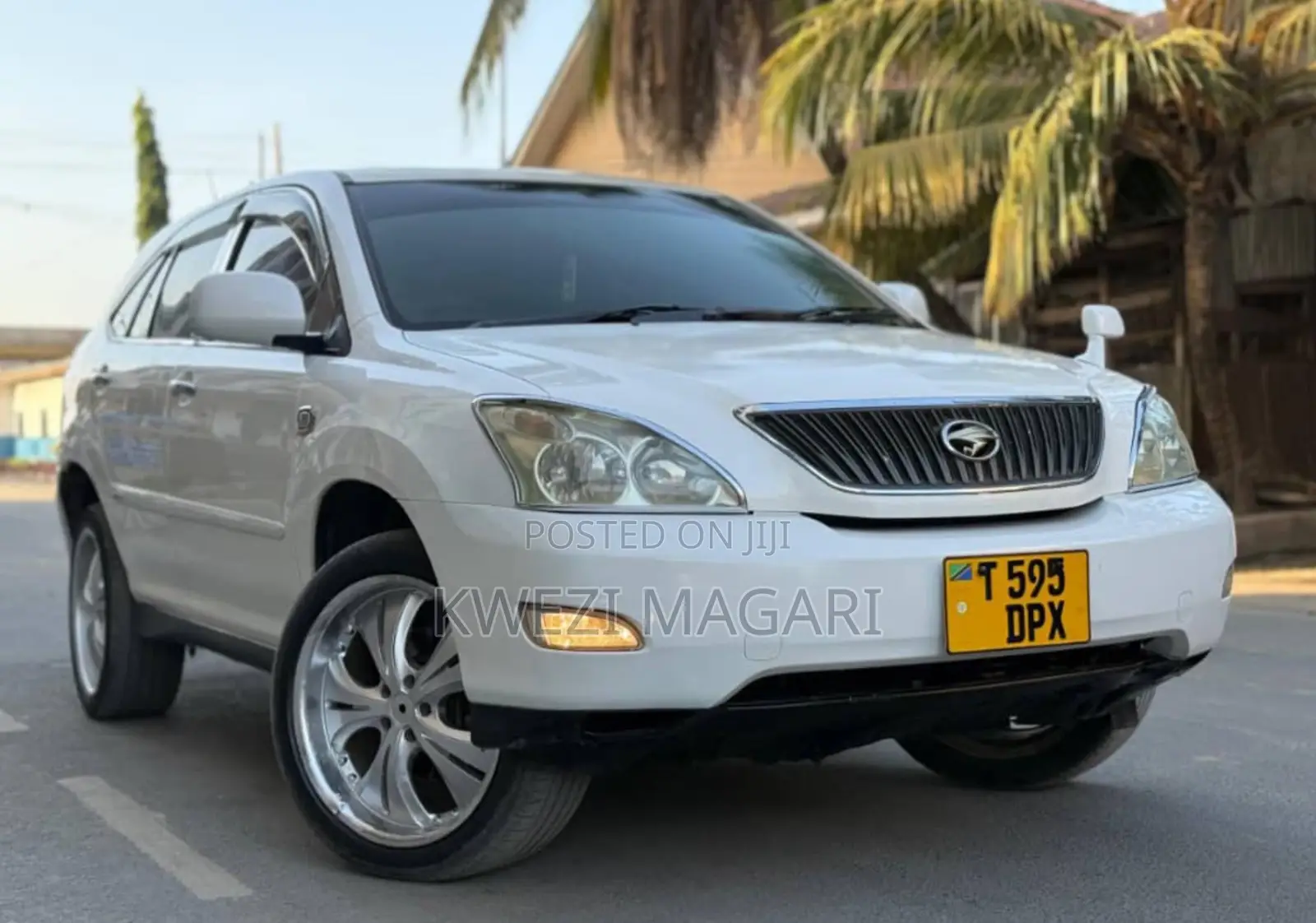 Toyota Harrier 2005 White