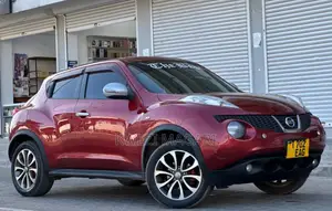 Nissan Juke 2012 Red