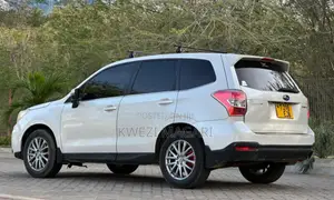 Subaru Forester 2014 White