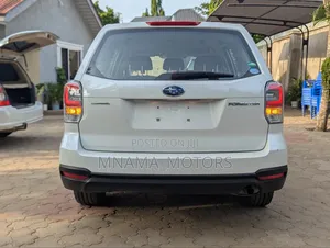 Subaru Forester 2.0XT Touring AWD 2016 White