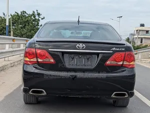 Toyota Crown 2009 Black