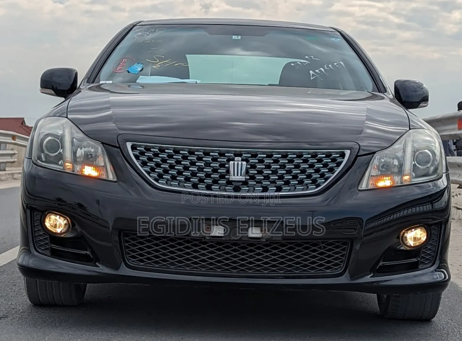 Toyota Crown 2009 Black