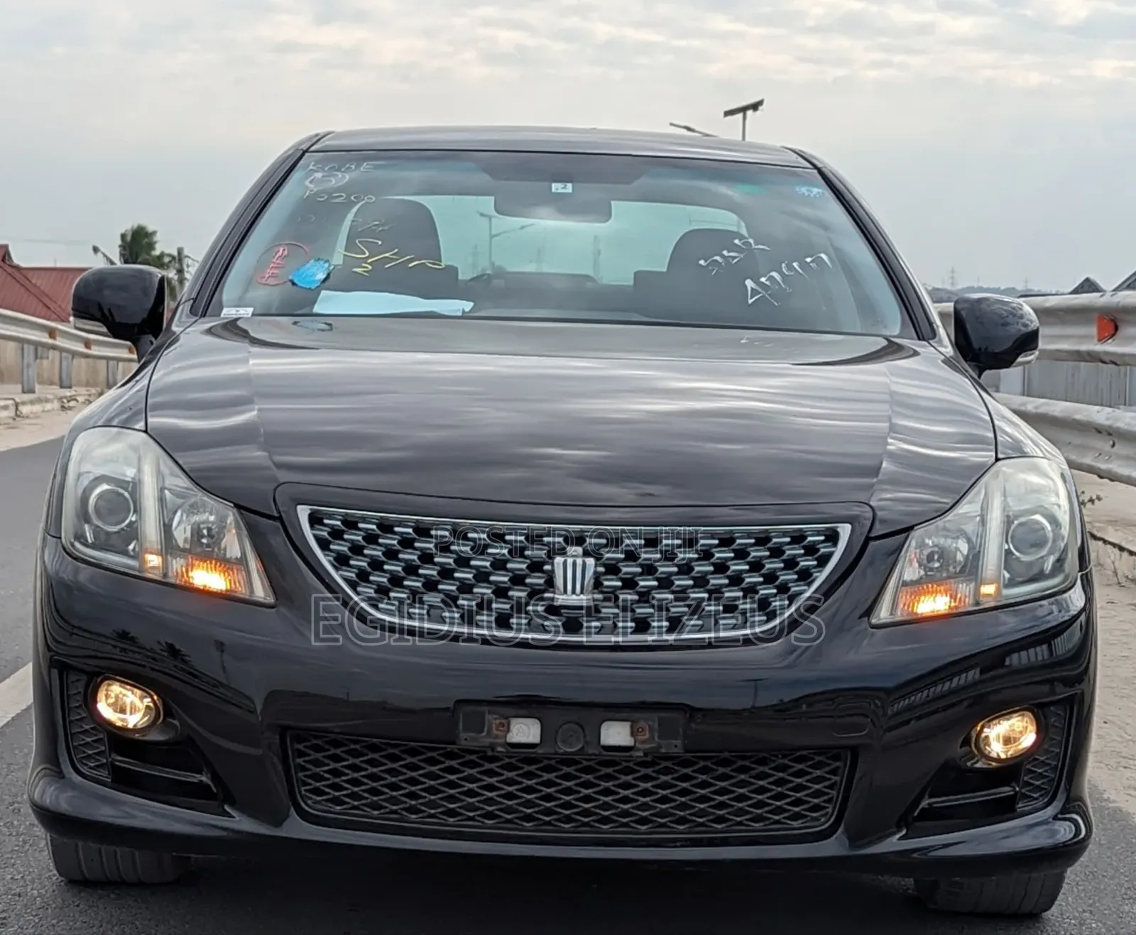 Toyota Crown 2009 Black