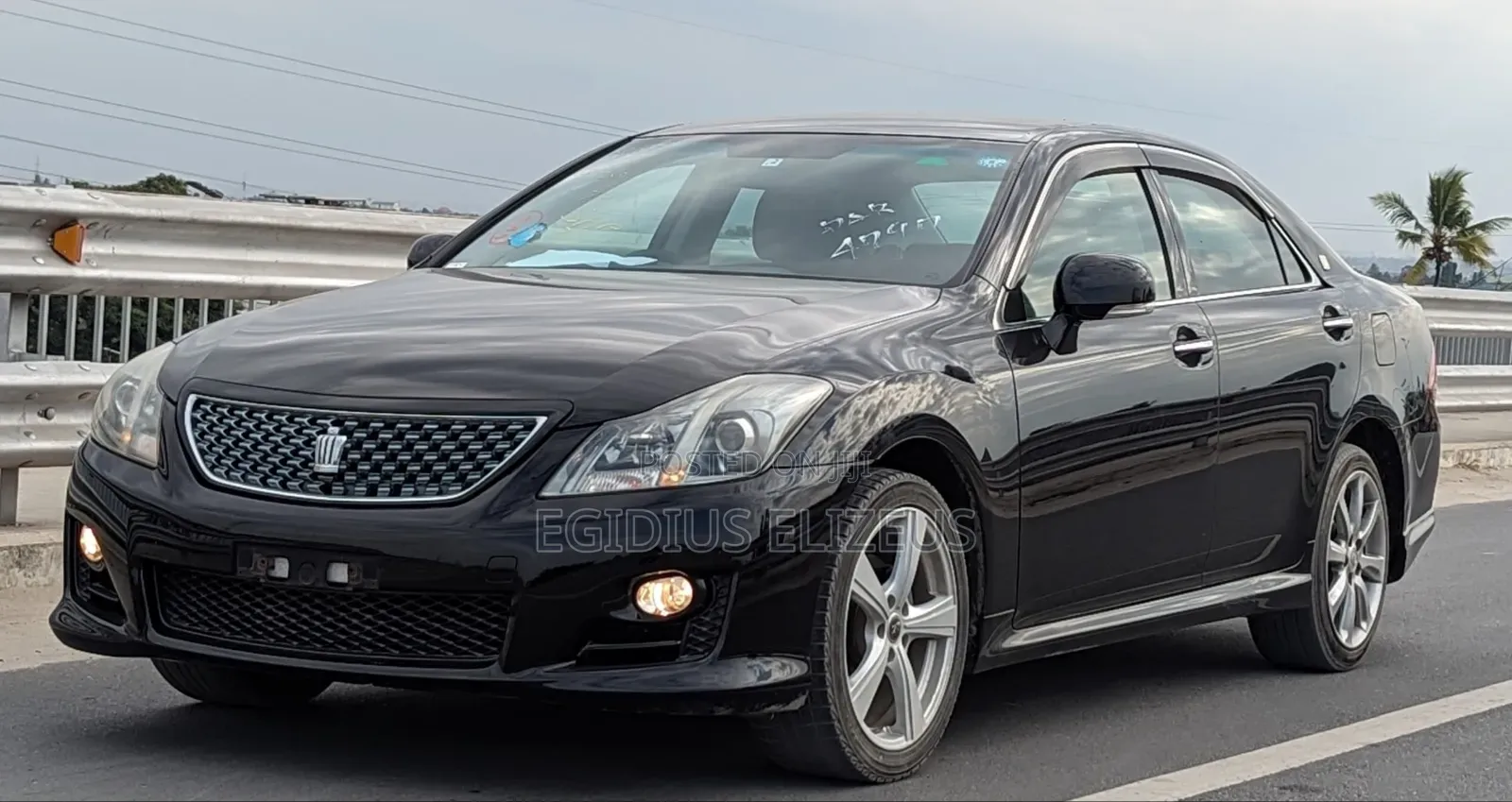 Toyota Crown 2009 Black