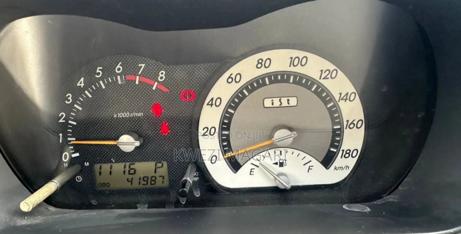 Toyota IST 2006 Silver