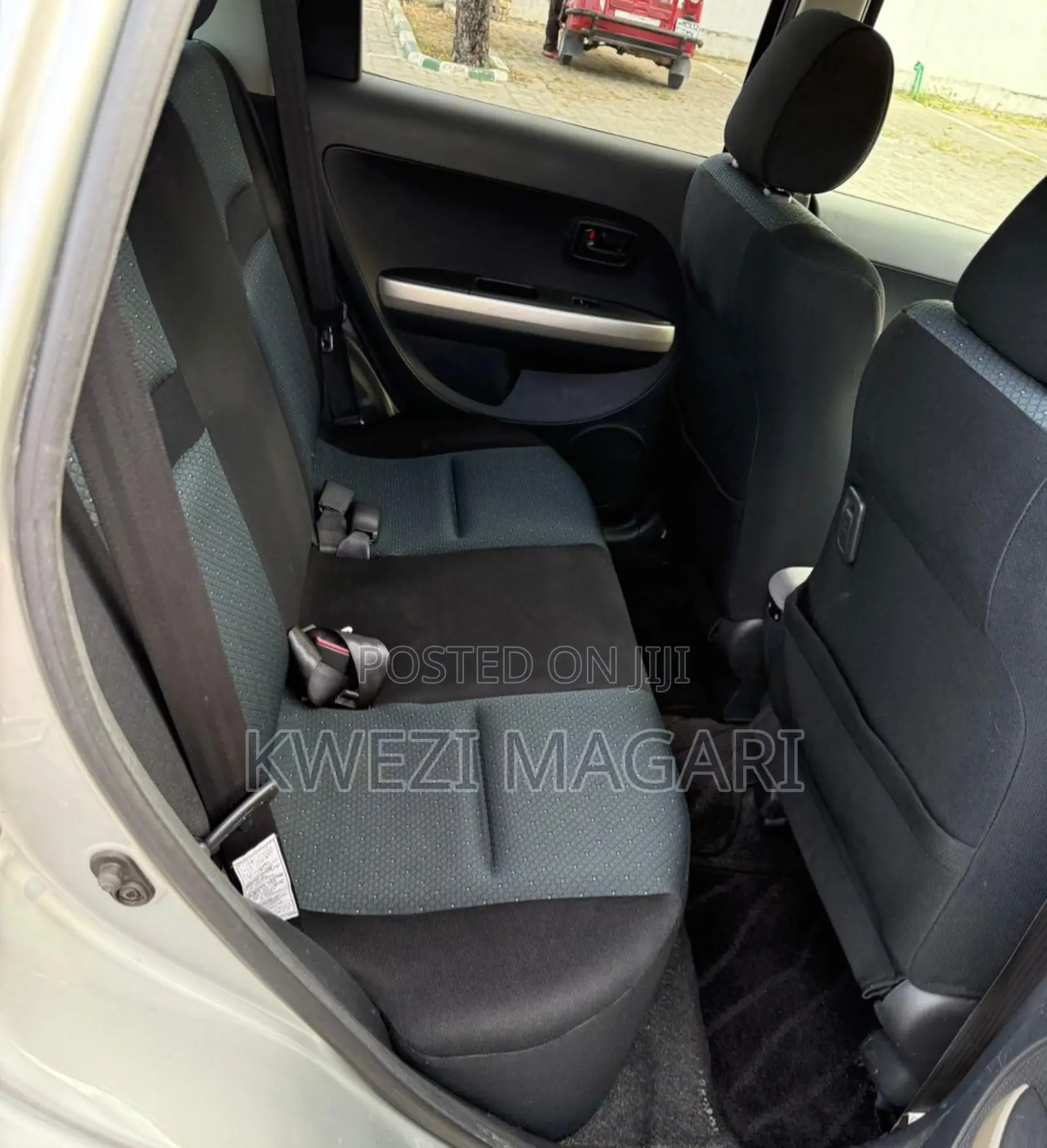 Toyota IST 2006 Silver