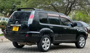 Nissan X-Trail 2006 Black