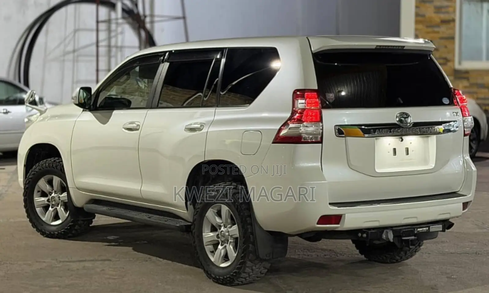 Toyota Land Cruiser Prado 2014 White