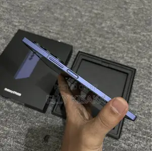 New Samsung Galaxy Z Fold6 256 GB Blue