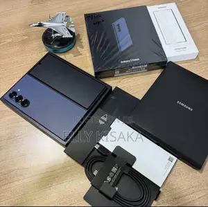 New Samsung Galaxy Z Fold6 256 GB Blue
