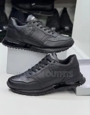Men's Leather Shoes Louis Vuitton Brand Completely Original