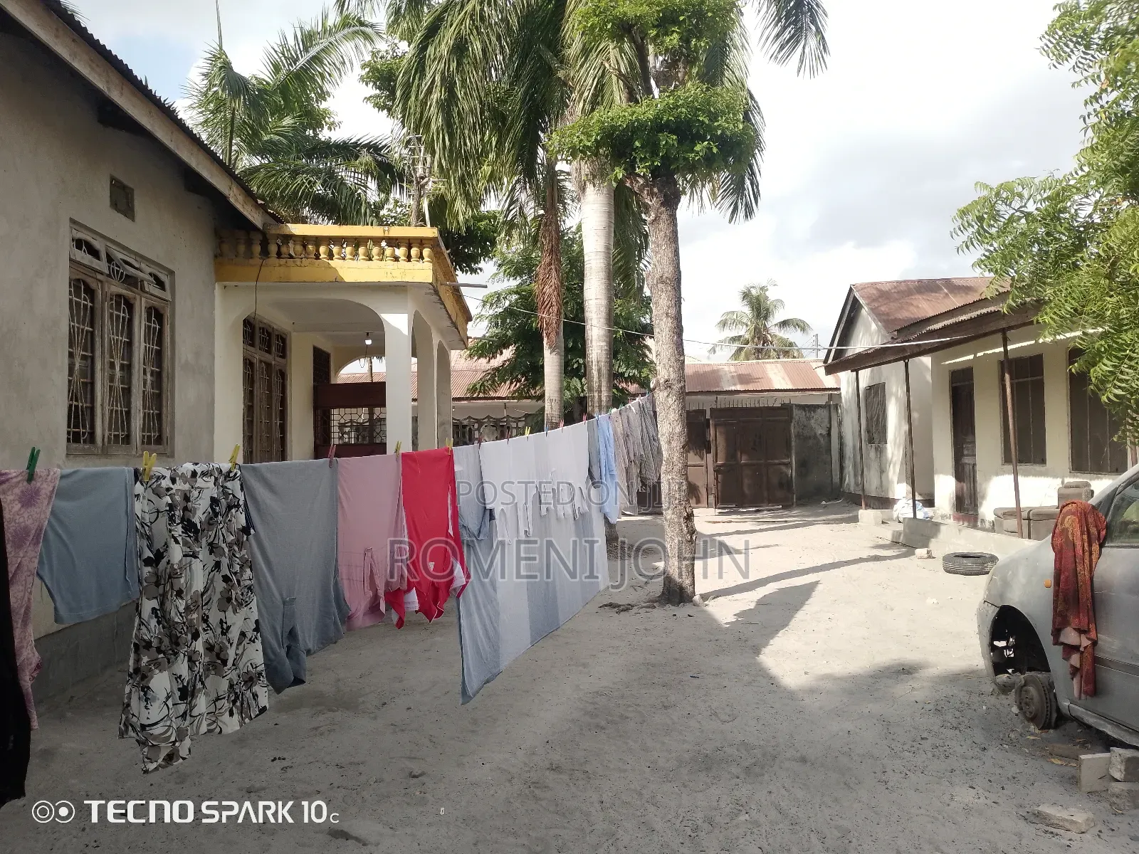 6bdrm Apartment in Tanzania Daresalaam, Ilala for sale