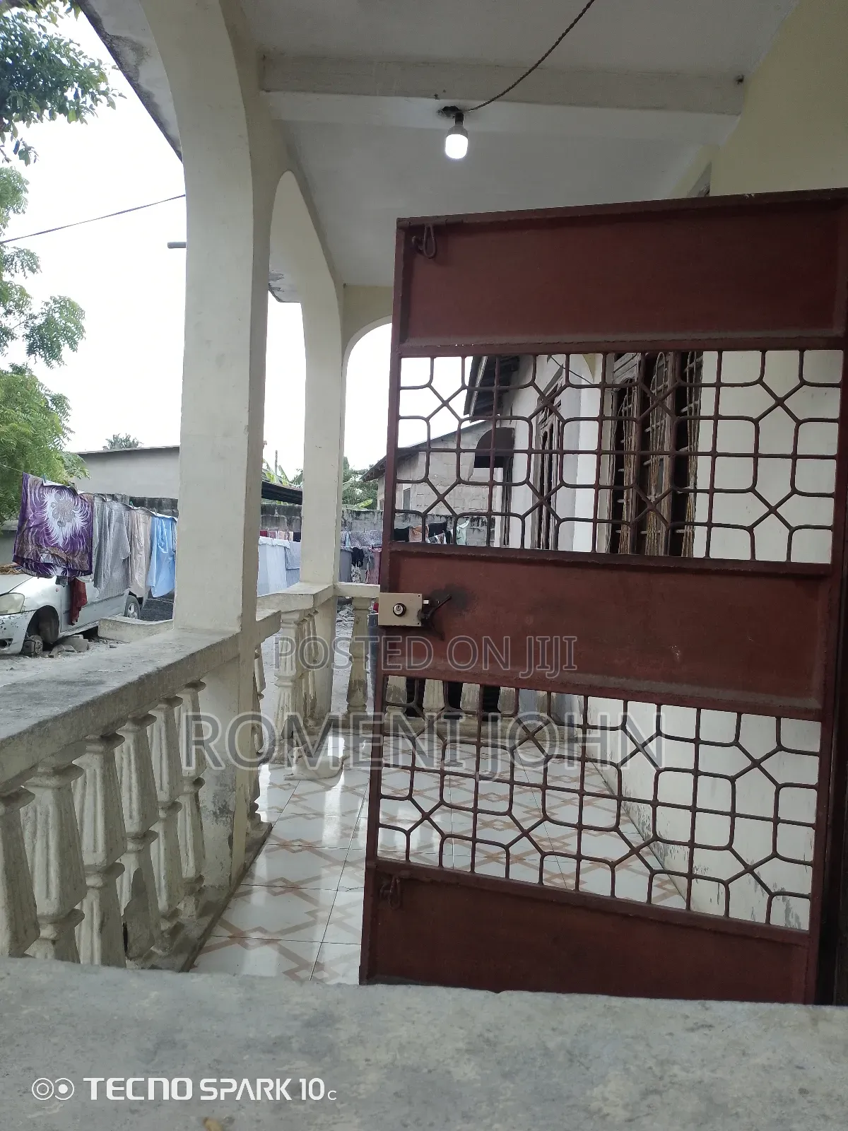 6bdrm Apartment in Tanzania Daresalaam, Ilala for sale