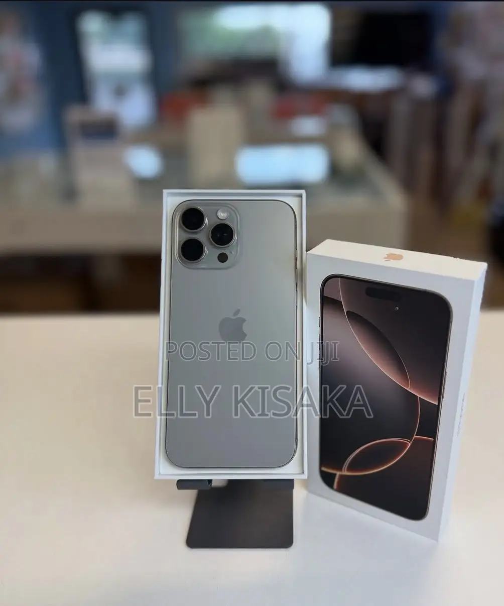 New Apple iPhone 16 Pro Max 256 GB Silver
