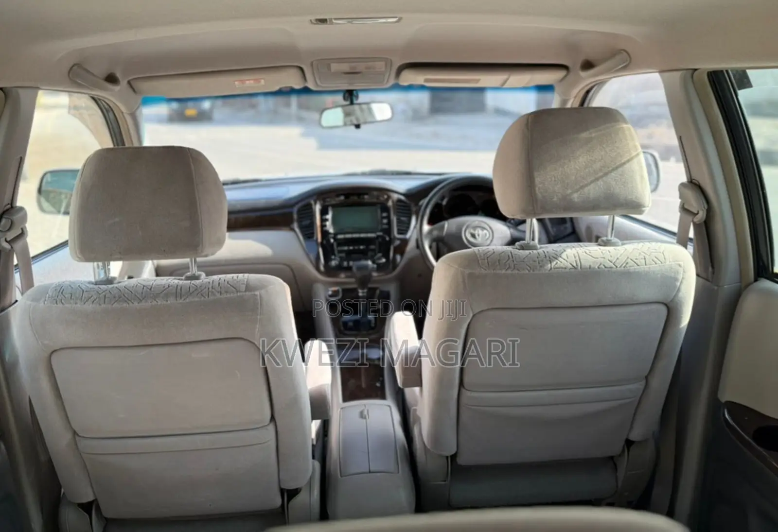 Toyota Kluger 2000 Silver