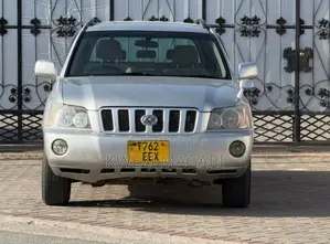Toyota Kluger 2000 Silver