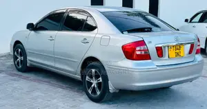 Toyota Premio 2005 Silver