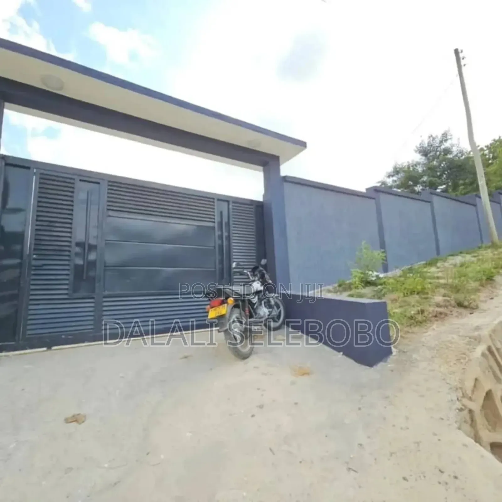3bdrm Bungalow in Mbezi Kibanda Cha, Kimara for rent
