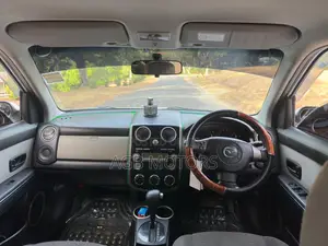 Mazda Verisa 2010 White