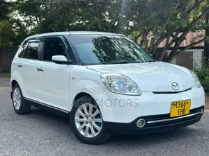 Mazda Verisa 2010 White