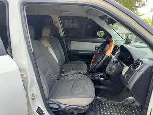 Mazda Verisa 2010 White
