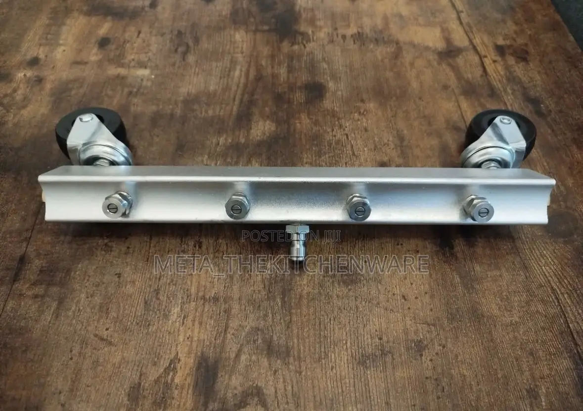 High Pressure Washer With 4 Nozzle Car Underneath Washer