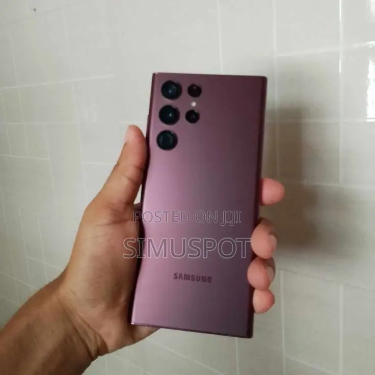 New Samsung Galaxy S22 Ultra 256 GB Red