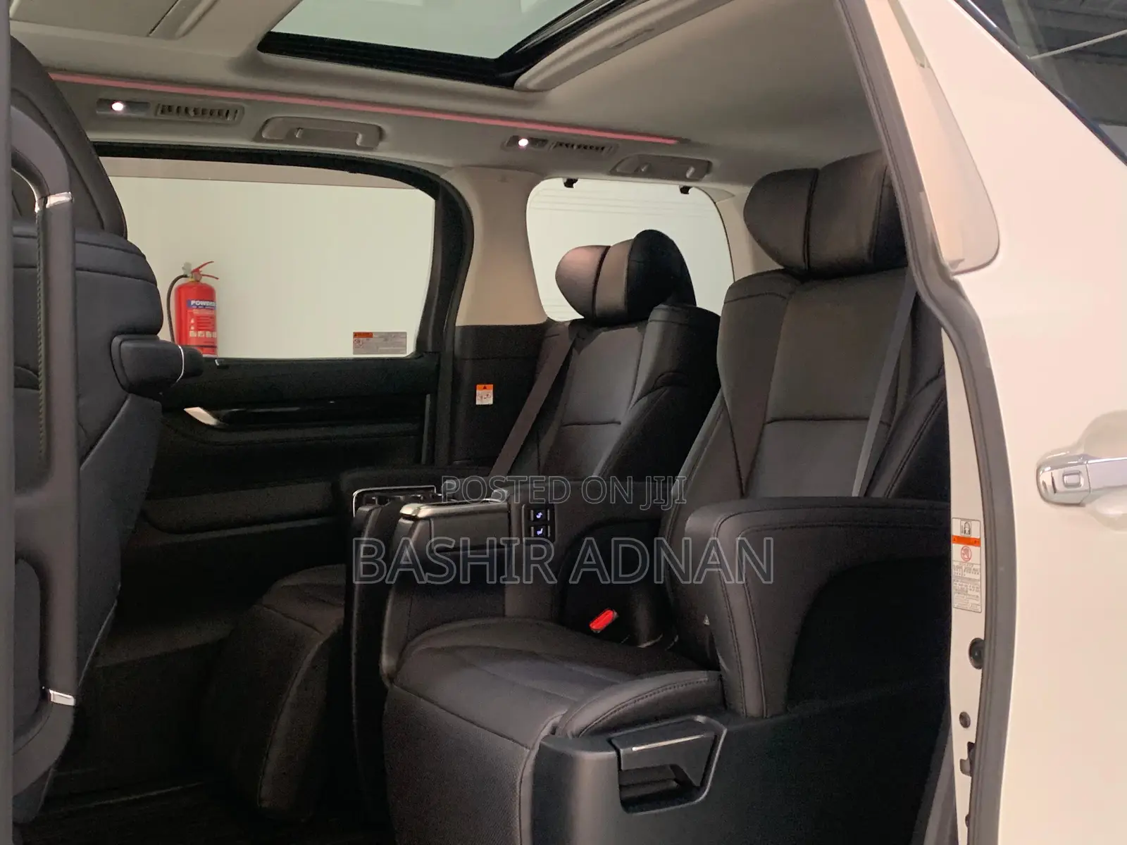 Toyota Alphard 2.5 Petrol FWD 2019 White