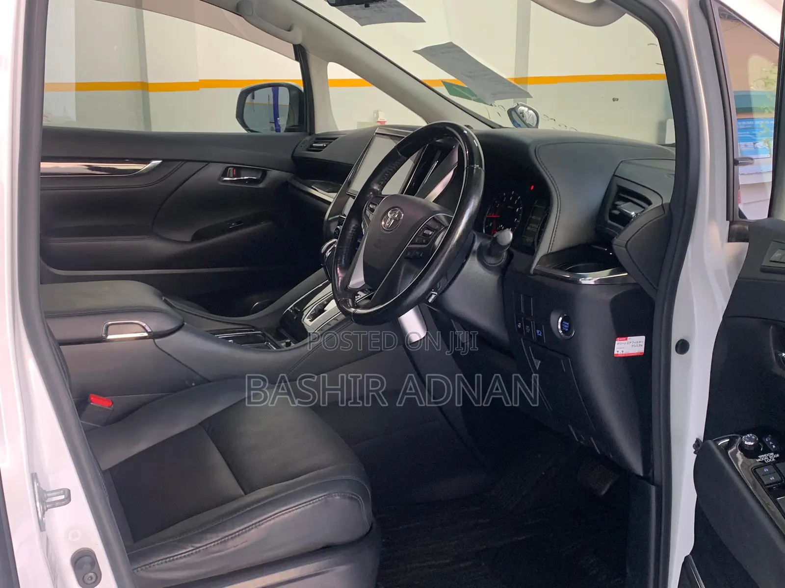 Toyota Alphard 2.5 Petrol FWD 2019 White