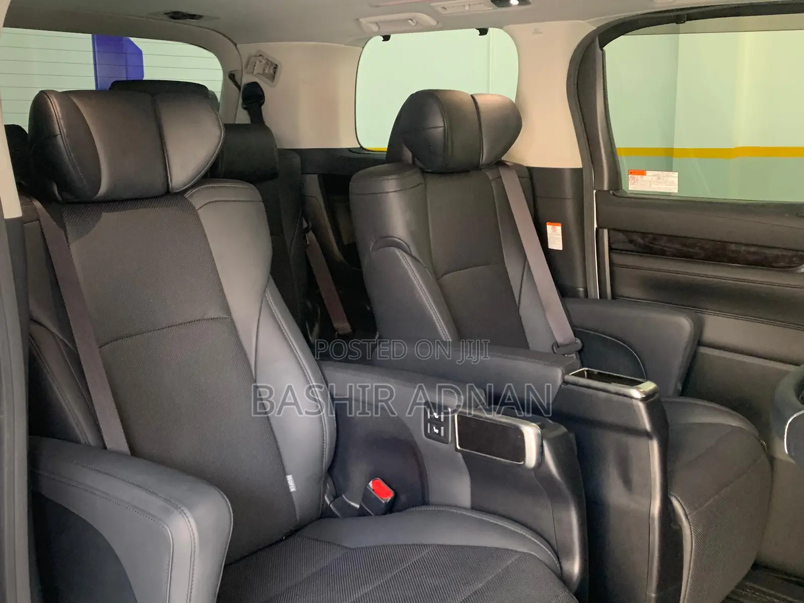 Toyota Alphard 2.5 Petrol FWD 2019 White