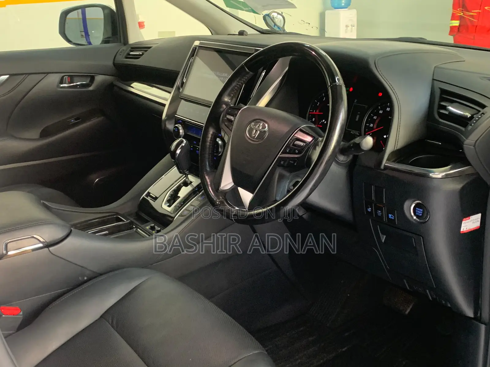 Toyota Alphard 2.5 Petrol FWD 2019 White