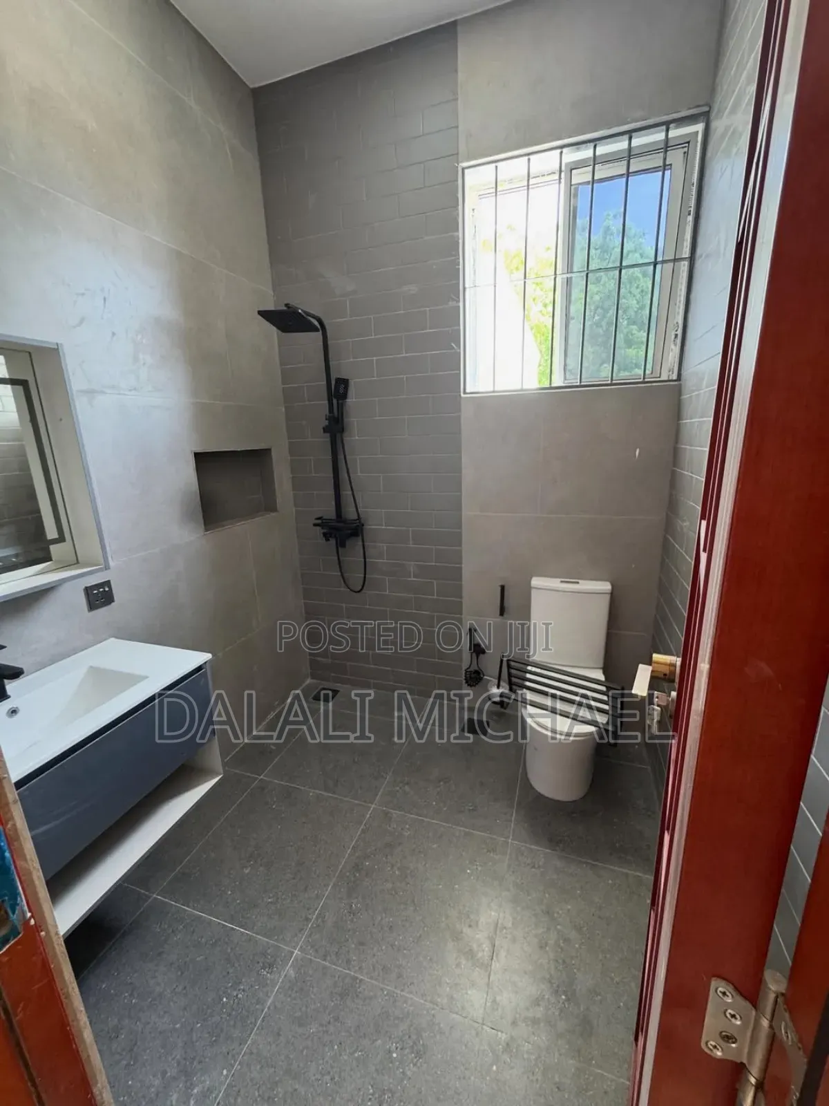 4bdrm House in Mbezibeach for sale