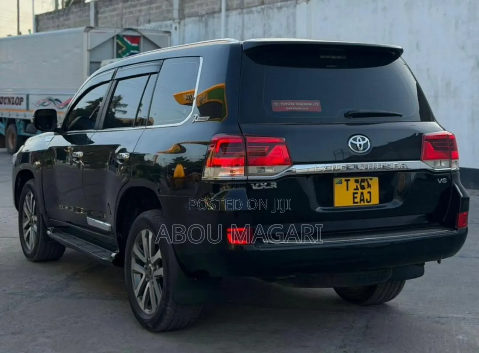 Toyota Land Cruiser 4.5 V8 VXR 2010 Black