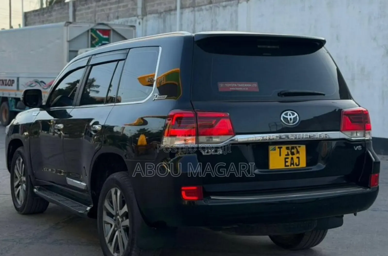 Toyota Land Cruiser 4.5 V8 VXR 2010 Black