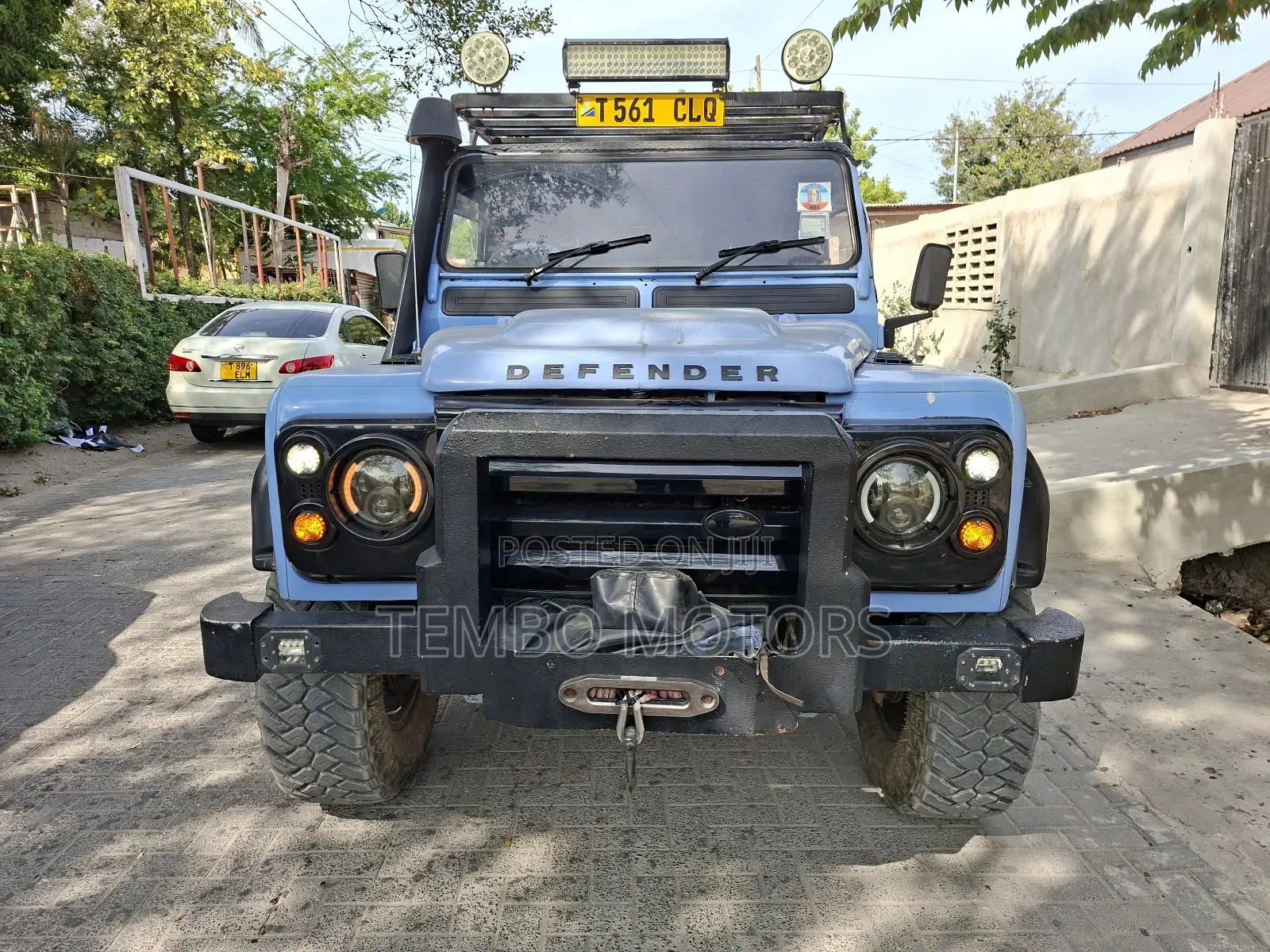 Land Rover Defender 1999 Blue