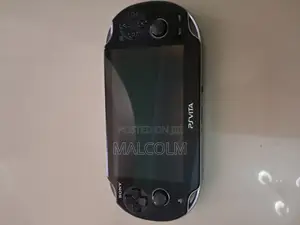 New Ps Vita Comes With 4 Games Memory Card and Charger