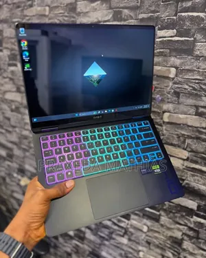 New Laptop HP Omen Transcend 14-Fb0023dx 16GB Intel Core Ultra 7 SSD 1T