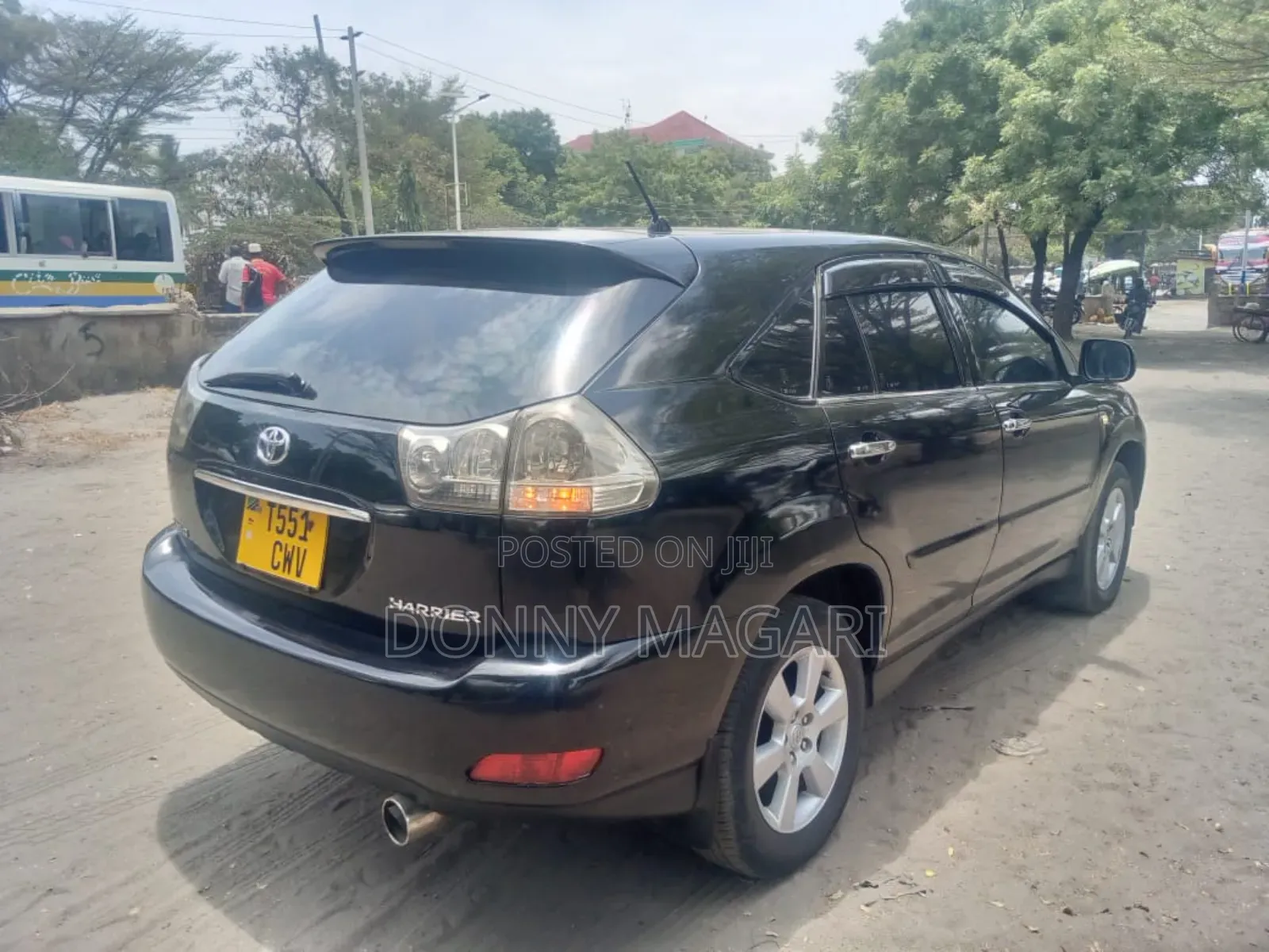 Toyota Harrier 2.4 2005 Black