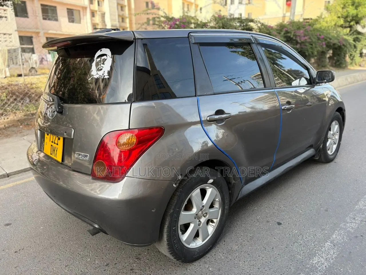 Toyota IST 2005 Gray