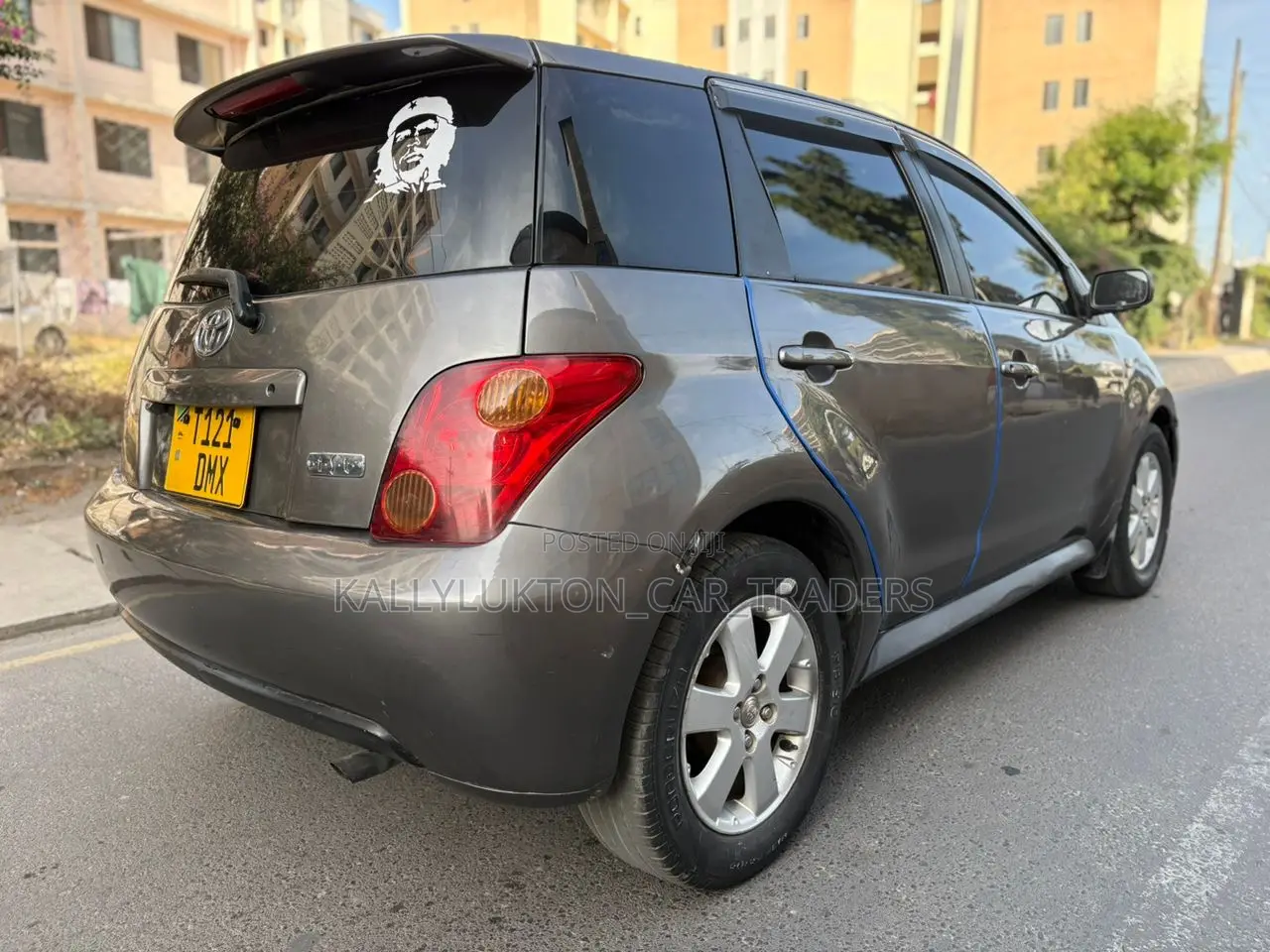 Toyota IST 2005 Gray