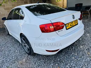 Volkswagen Jetta 2013 White