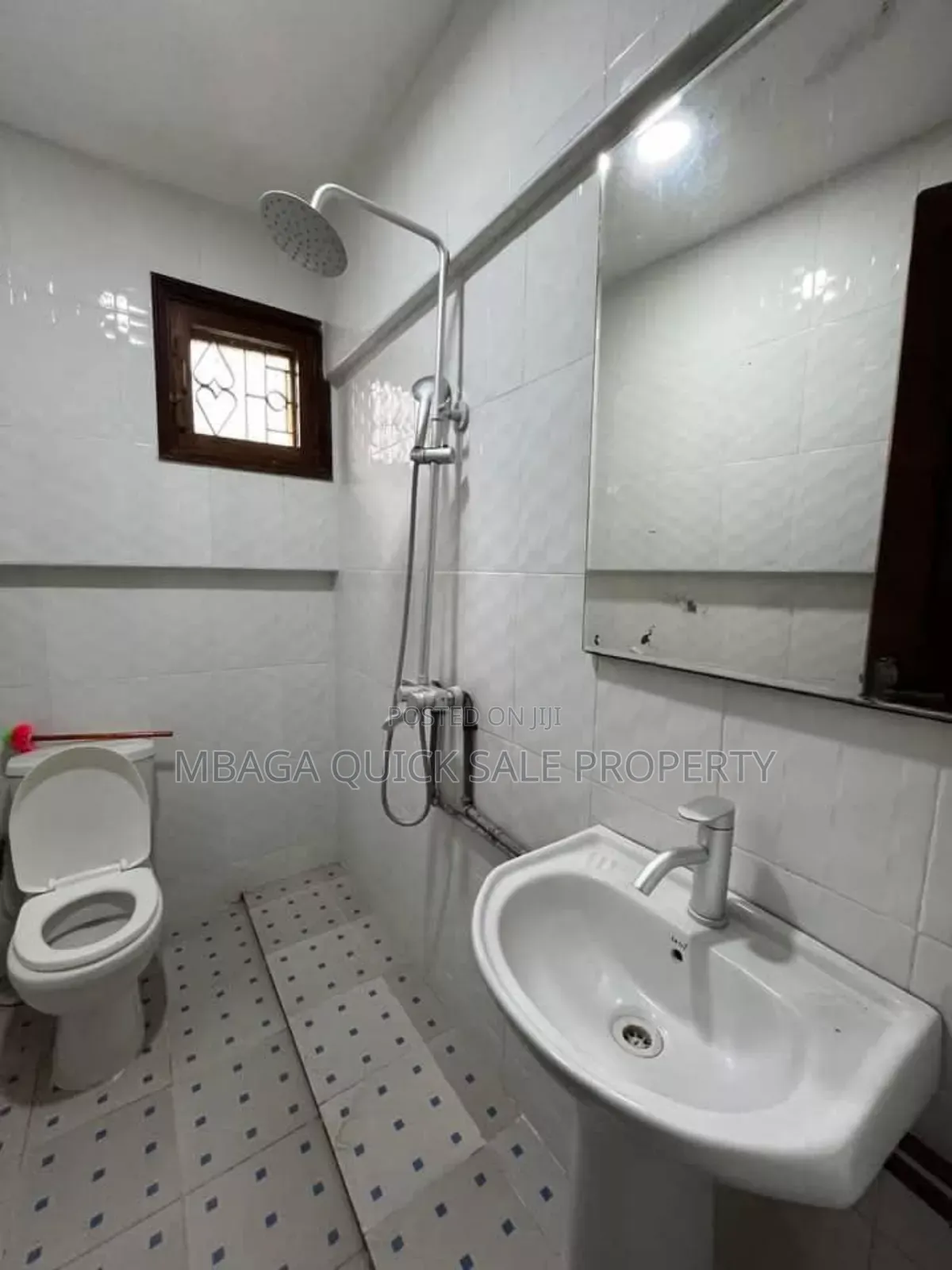 6bdrm House in Upanga for rent