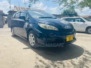 Toyota Wish 2010 Blue