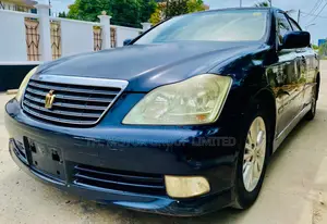 Toyota Crown 2004 Blue