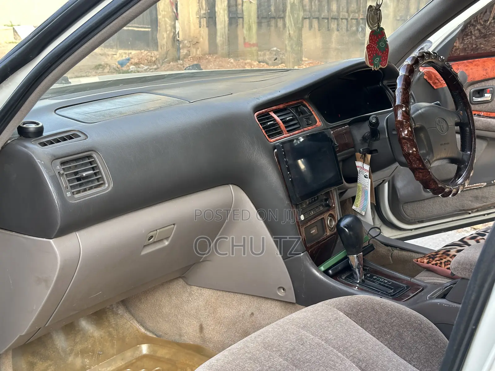 Toyota Cresta 2002 White