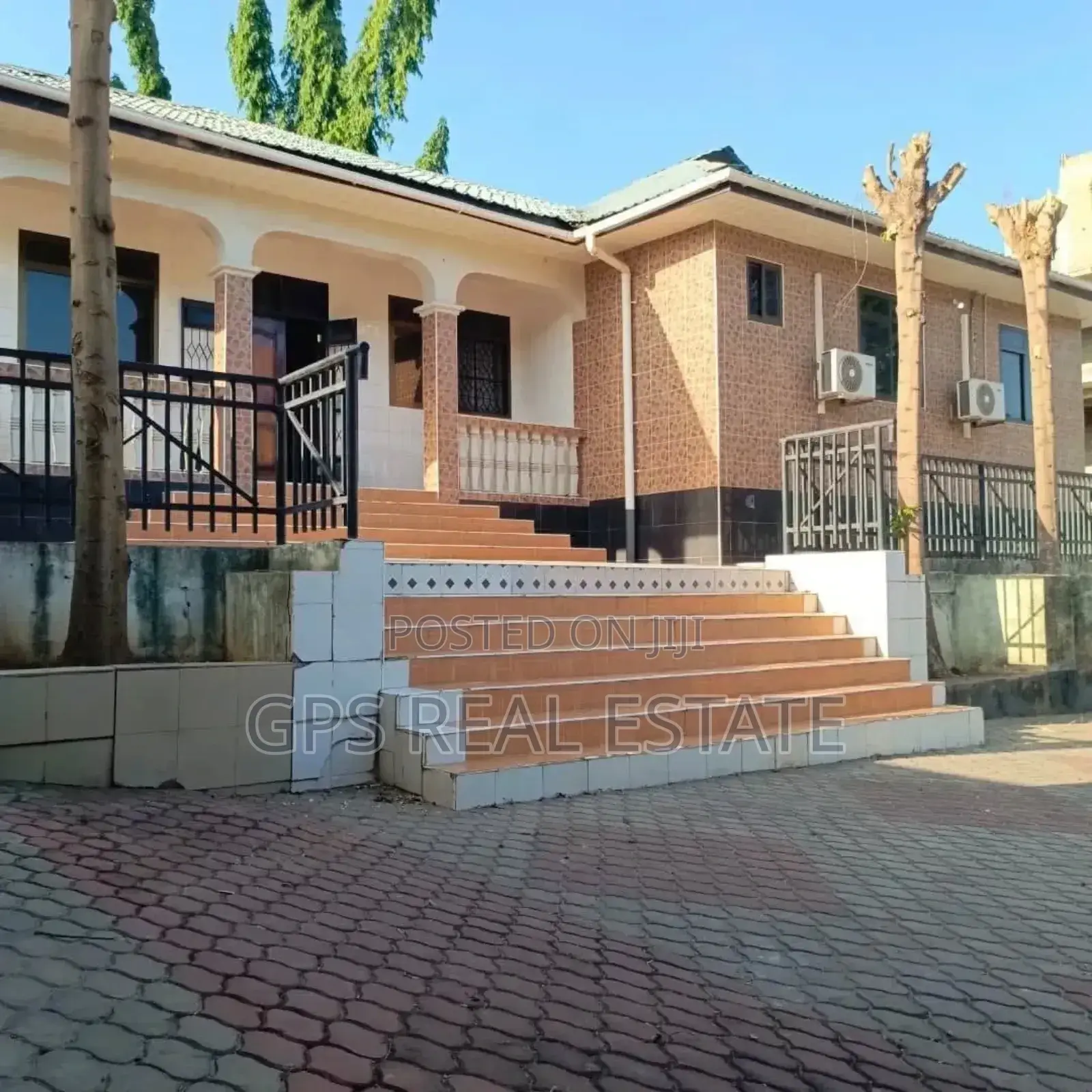3bdrm House in Tabata Segerea, Kinondoni for sale