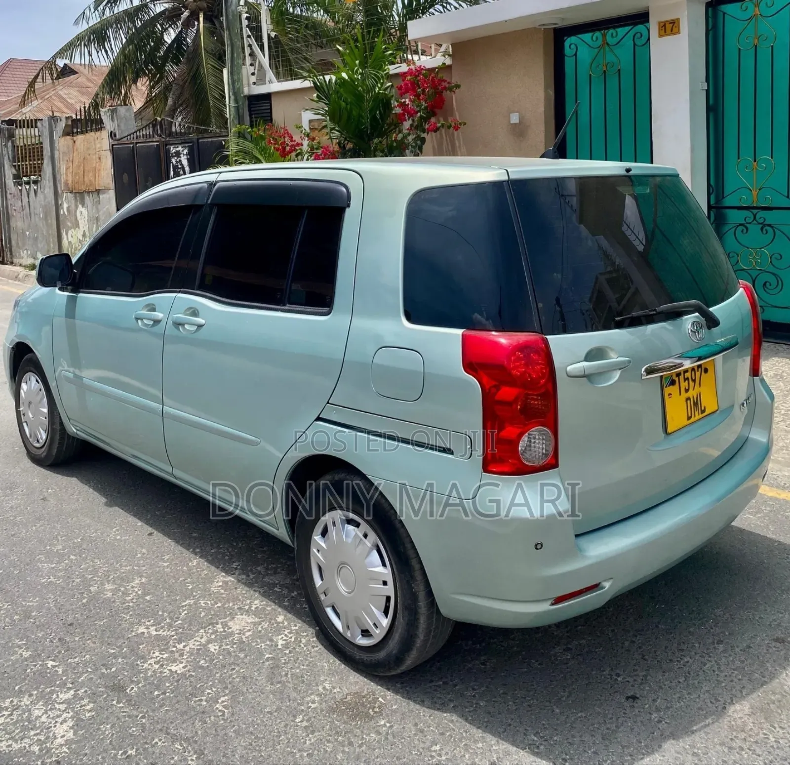Toyota Raum 2008 Blue